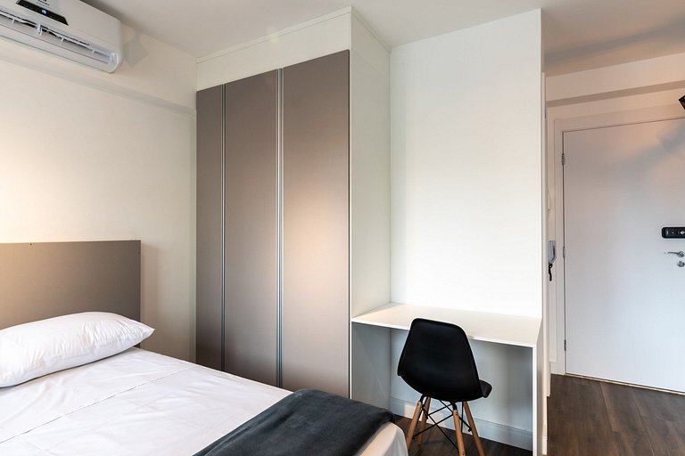 MA816 Studio no Centro Histórico com aconchego