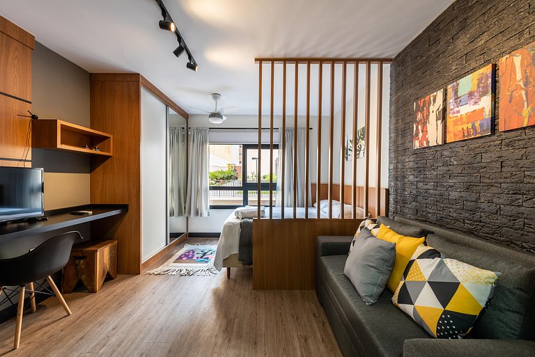 MI312 Studio Funcional e Aconchegante p/ Até 4