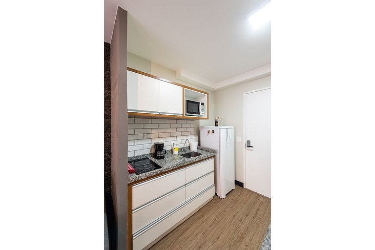 MI312 Studio Funcional e Aconchegante p/ Até 4