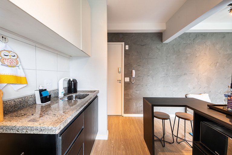 AQ1215 Apto 1 quarto com vista Prox Av Paulista