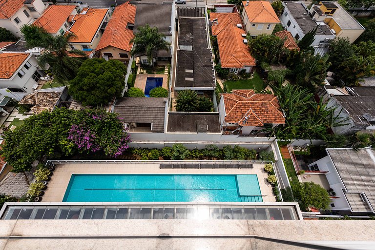EN11 Sofisticação e Conforto para 3 pessoas
