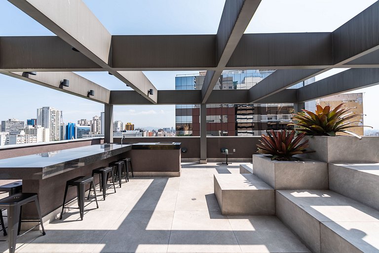 VO16 Studio charmoso com vaga, ao lado do metrô