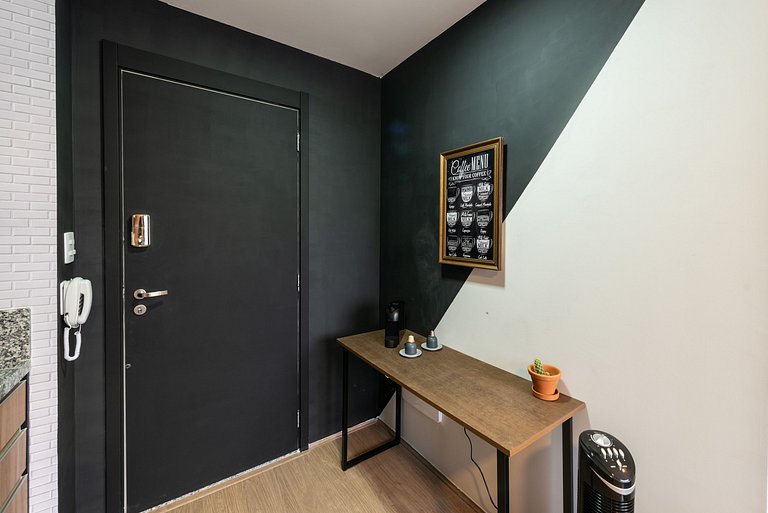 MV135 | Studio ideal para compras no Brás