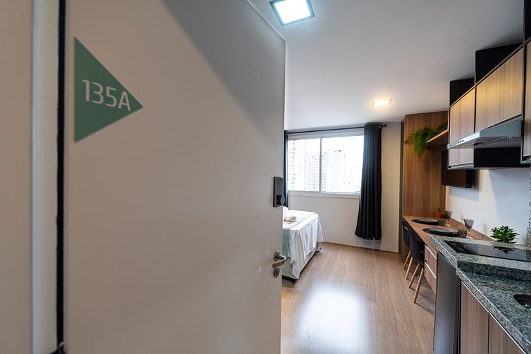 MV135 | Studio ideal para compras no Brás