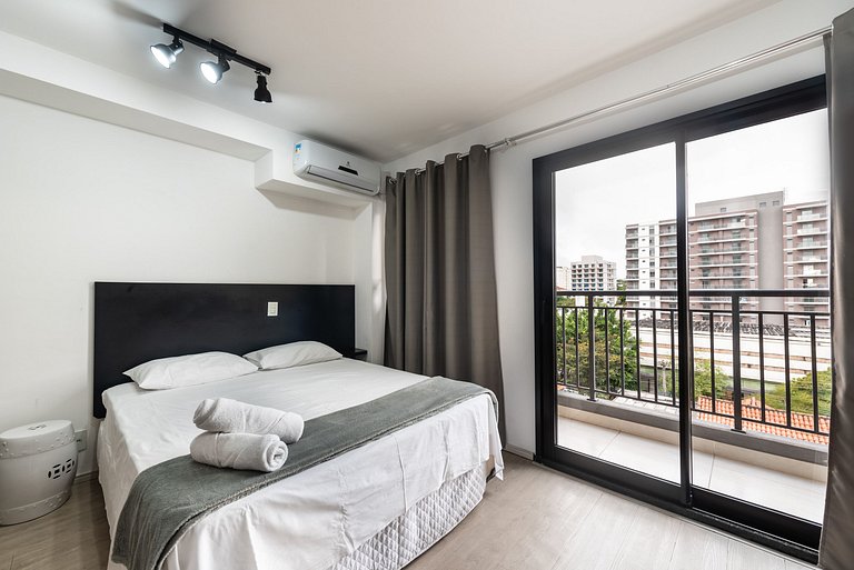 IA5 Studio prático com conforto em Moema