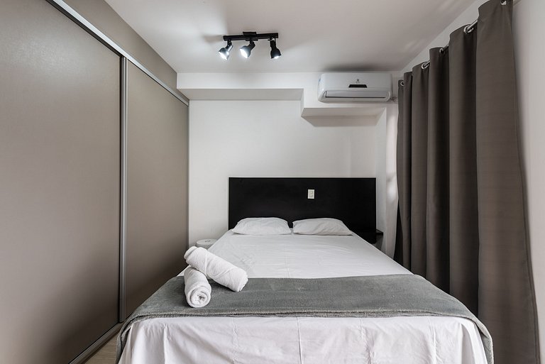 IA5 Studio prático com conforto em Moema