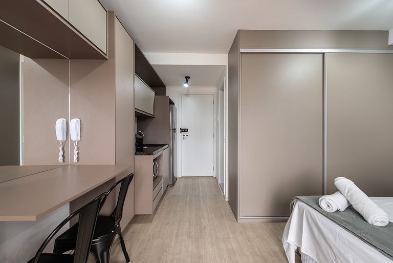 IA5 Studio prático com conforto em Moema