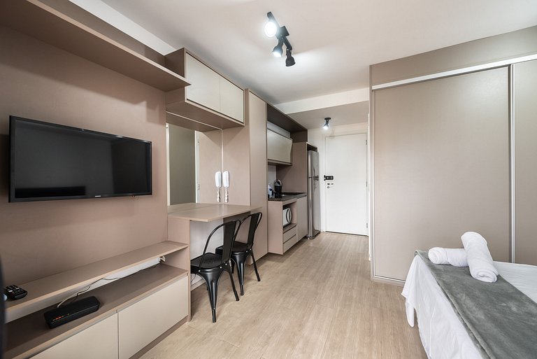 IA5 Studio prático com conforto em Moema