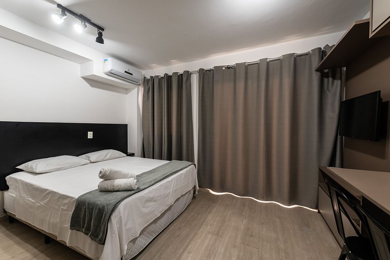 IA5 Studio prático com conforto em Moema
