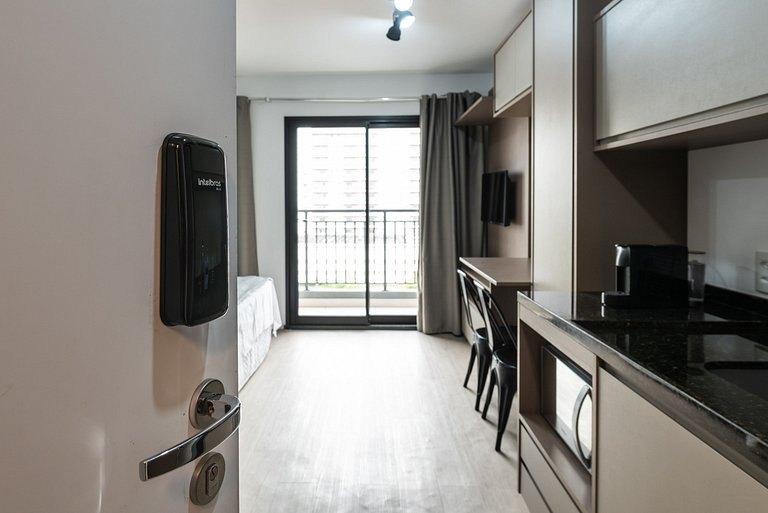 IA5 Studio prático com conforto em Moema