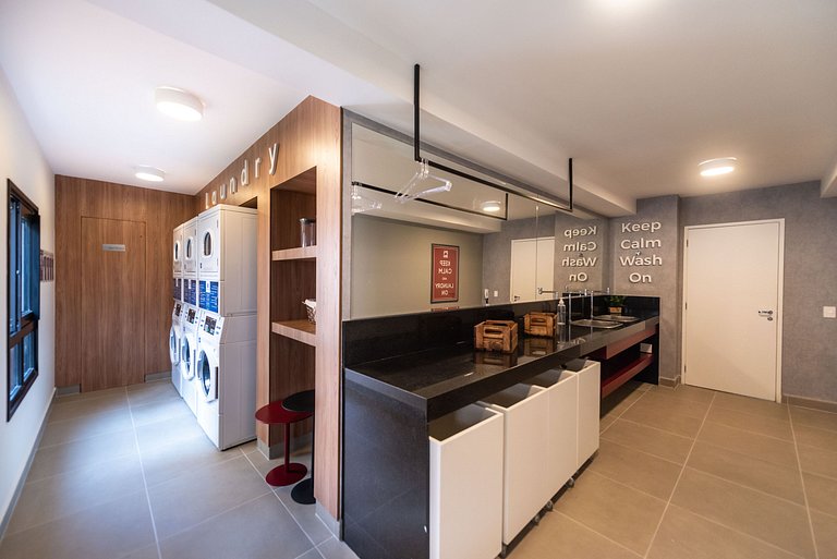 MI611 Studio Charmoso e Confortável p/ Até 4