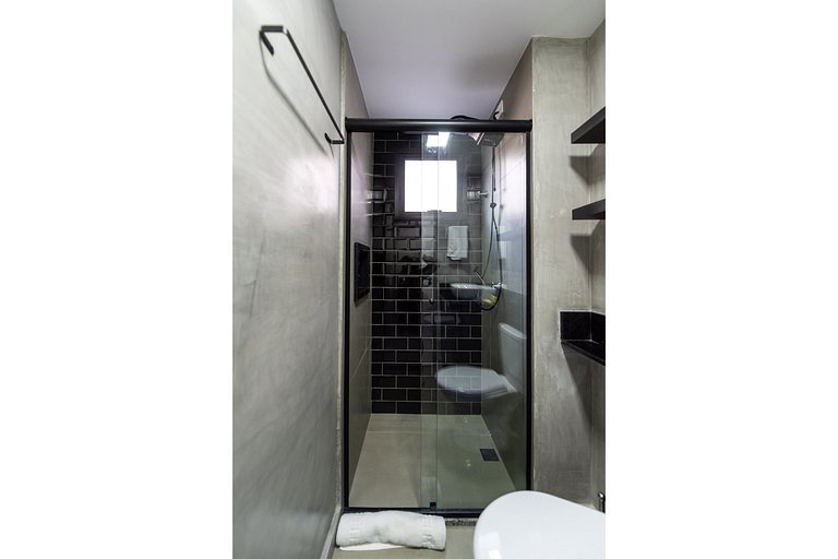 MI611 Studio Charmoso e Confortável p/ Até 4