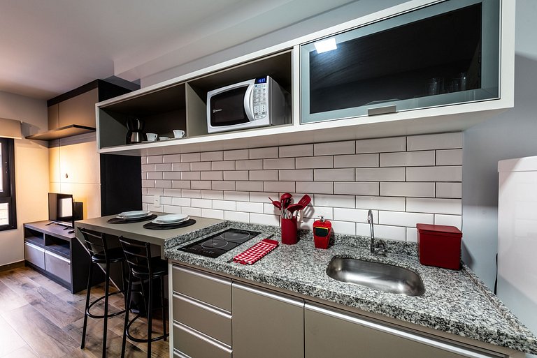 MI611 Studio Charmoso e Confortável p/ Até 4