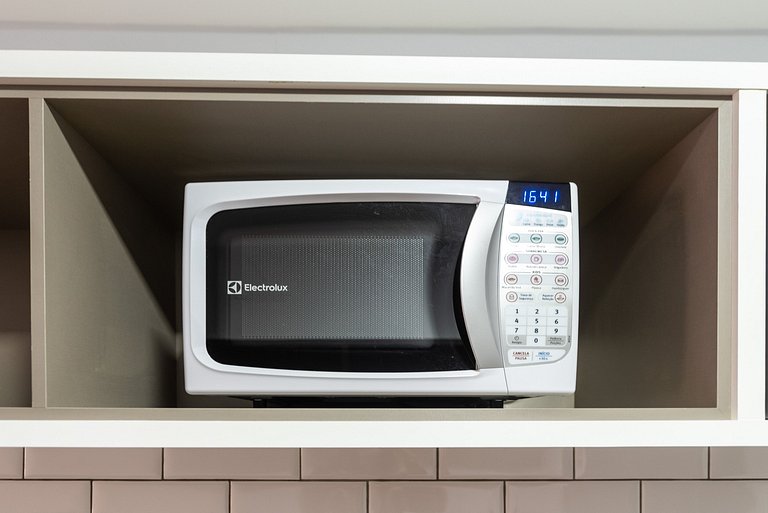 MI611 Studio Charmoso e Confortável p/ Até 4