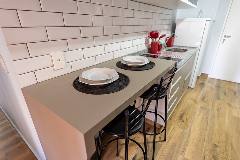 MI611 Studio Charmoso e Confortável p/ Até 4