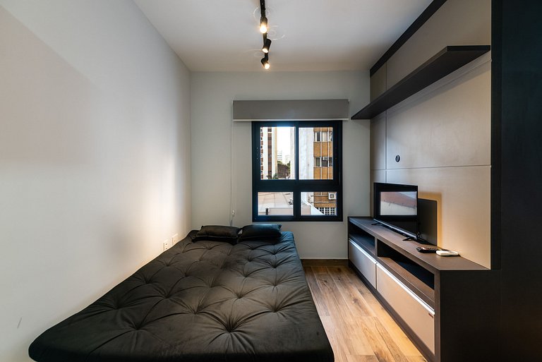 MI611 Studio Charmoso e Confortável p/ Até 4