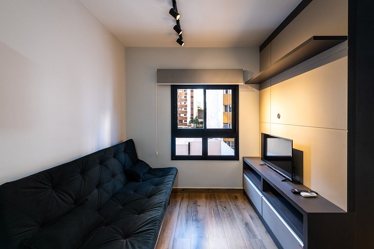 MI611 Studio Charmoso e Confortável p/ Até 4