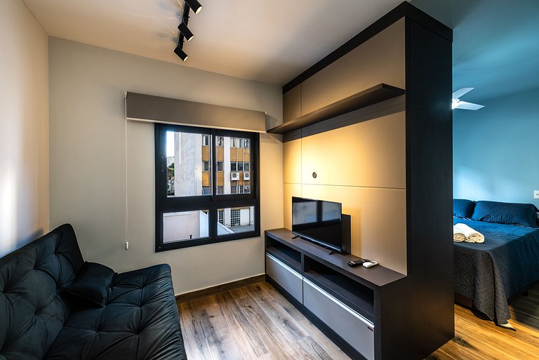 MI611 Studio Charmoso e Confortável p/ Até 4