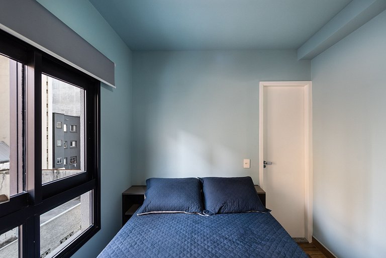 MI611 Studio Charmoso e Confortável p/ Até 4