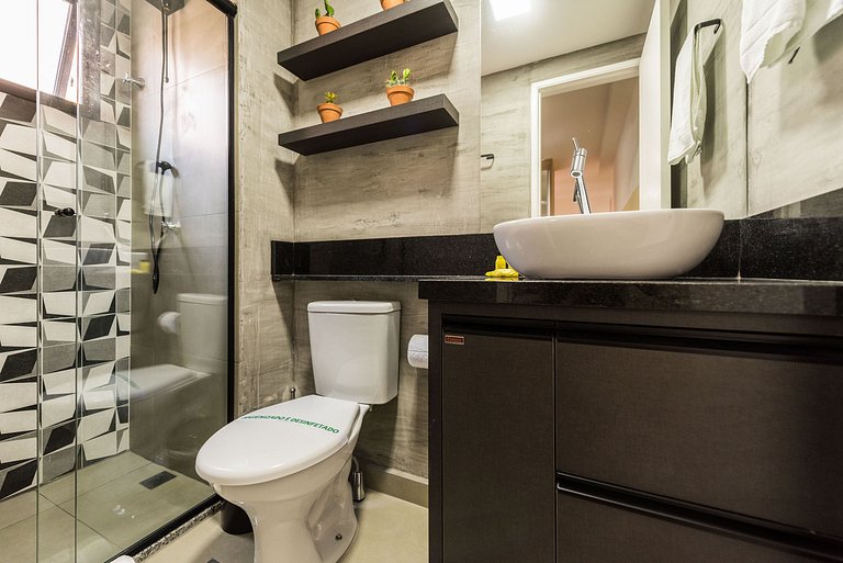 MI511 Studio Charmoso e Confortável p/ Até 4