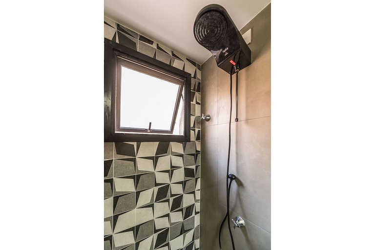 MI511 Studio Charmoso e Confortável p/ Até 4