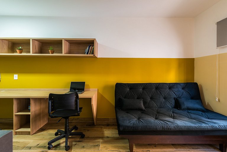 MI511 Studio Charmoso e Confortável p/ Até 4