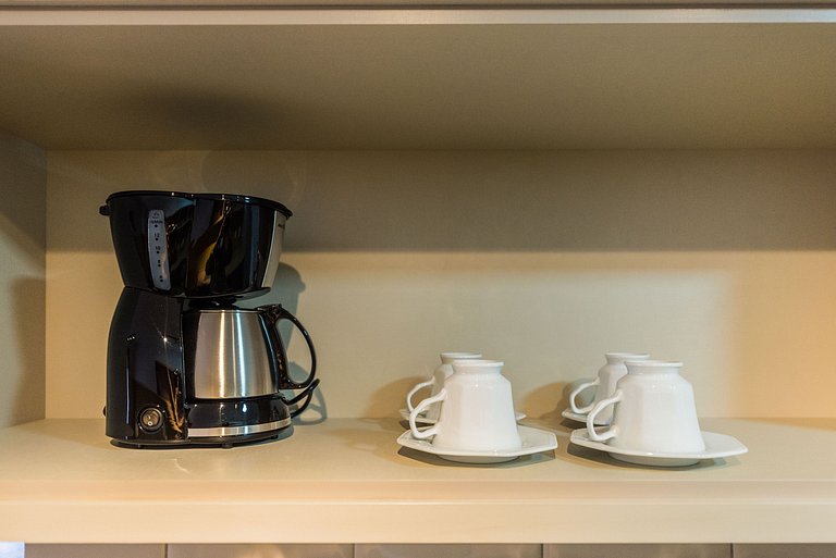 MI511 Studio Charmoso e Confortável p/ Até 4