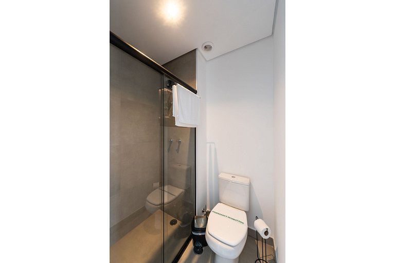 VO5 Studio aconchegante com vaga ao lado do metrô