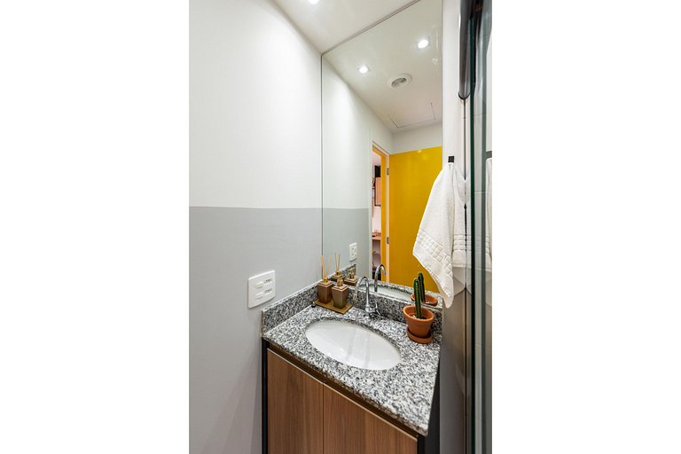 BMV7 | Studio ideal para compras no Brás