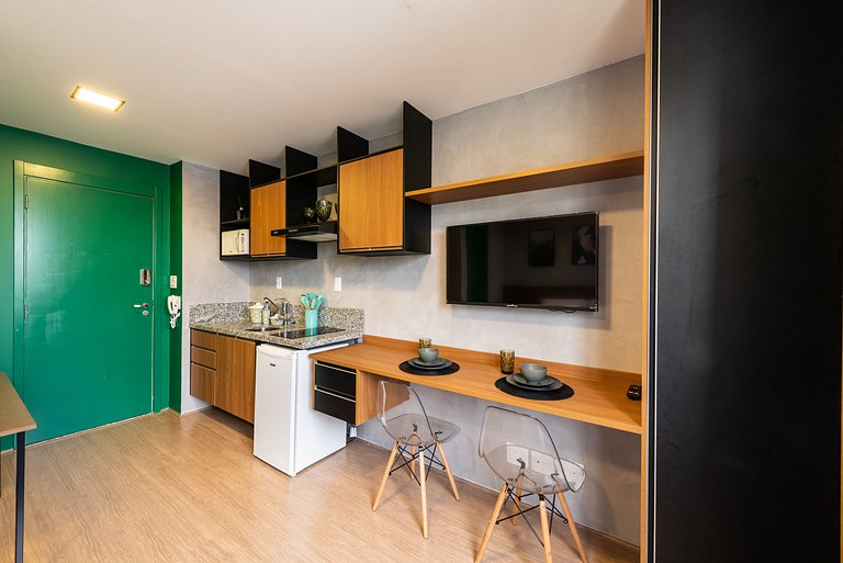 MV13 | Studio ideal para compras no Brás