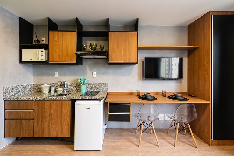 MV13 | Studio ideal para compras no Brás