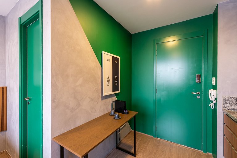 MV13 | Studio ideal para compras no Brás