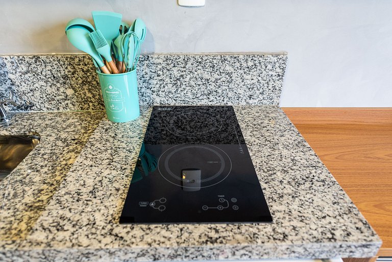 MV13 | Studio ideal para compras no Brás