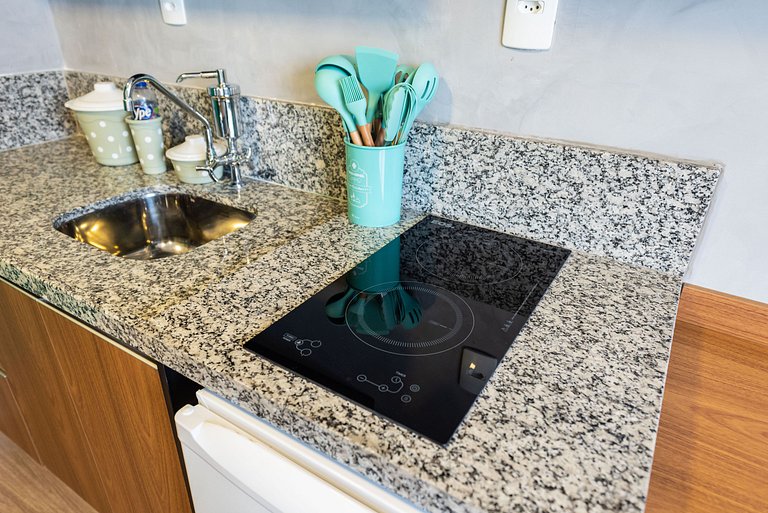 MV13 | Studio ideal para compras no Brás