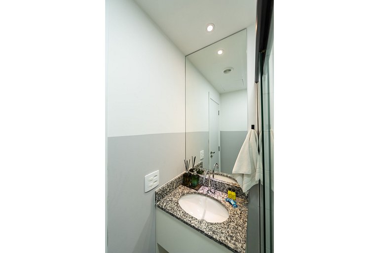 MV13 | Studio ideal para compras no Brás