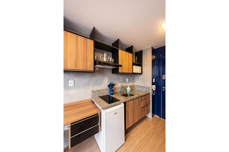 MV53 | Studio ideal para compras no Brás