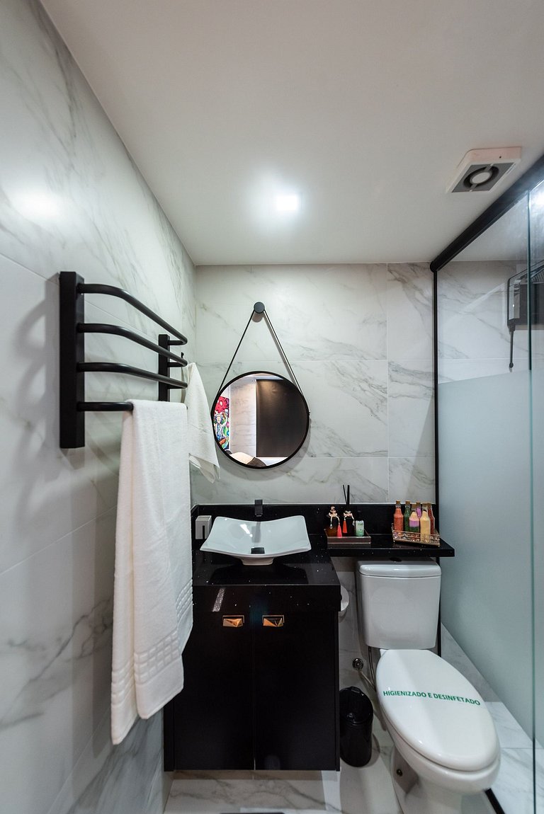 AA212 Studio sofisticado Na Bela Vista com Jacuzzi