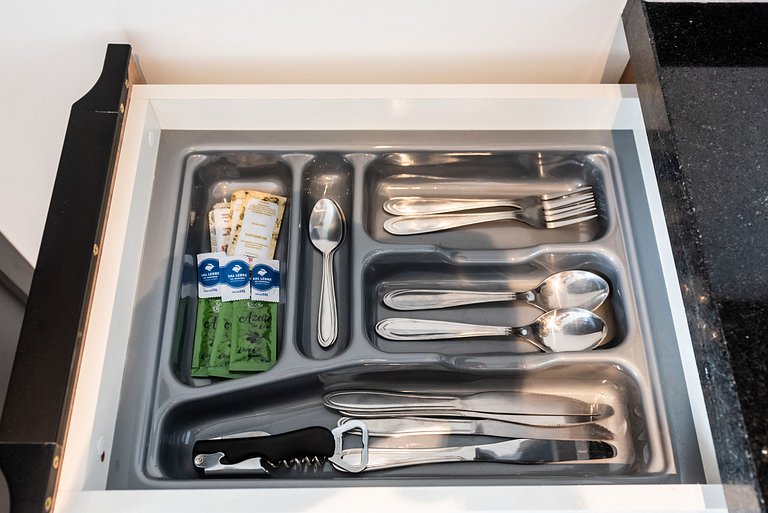 VNF917 | Estúdio Bem Localizado | Frei Caneca