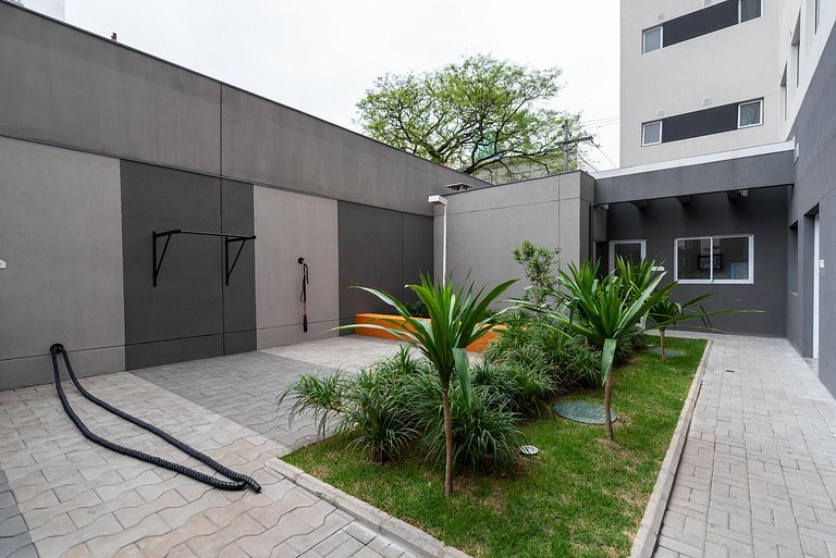 MV53 | Studio ideal para compras no Brás