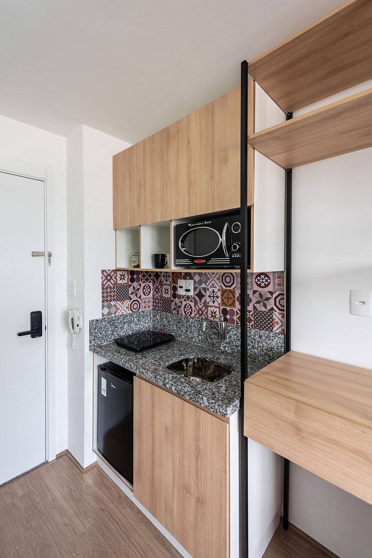 MV14 | Studio ideal para compras no Brás