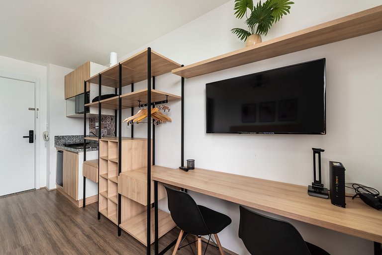 MV15 | Studio ideal para compras no Brás