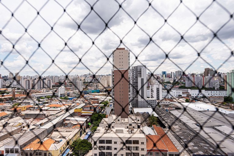 MV15 | Studio ideal para compras no Brás