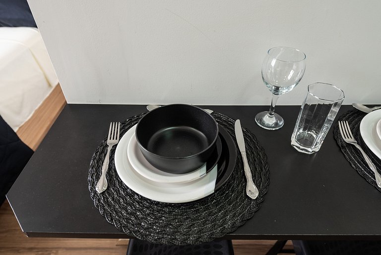 MV15 | Studio ideal para compras no Brás