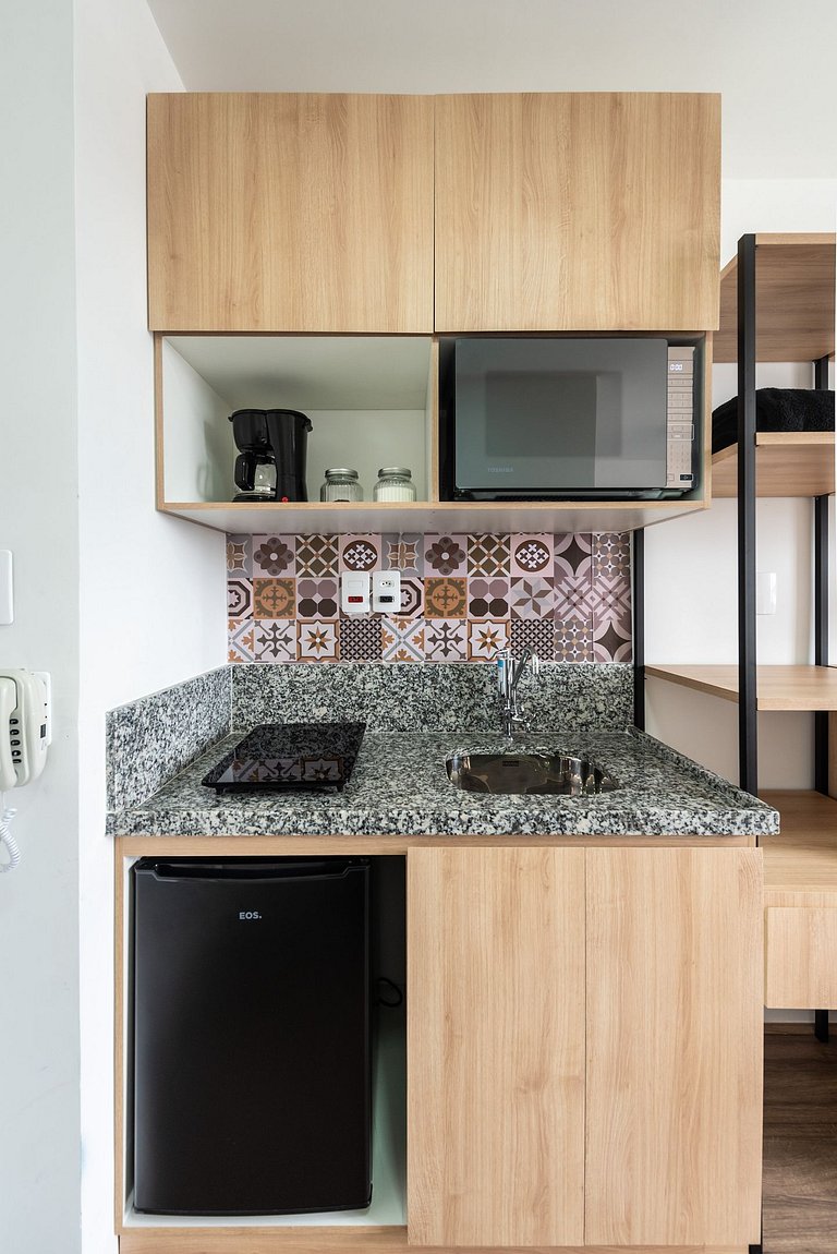 MV15 | Studio ideal para compras no Brás