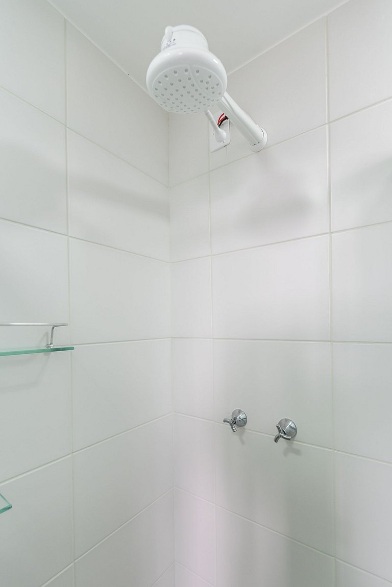 MV15 | Studio ideal para compras no Brás