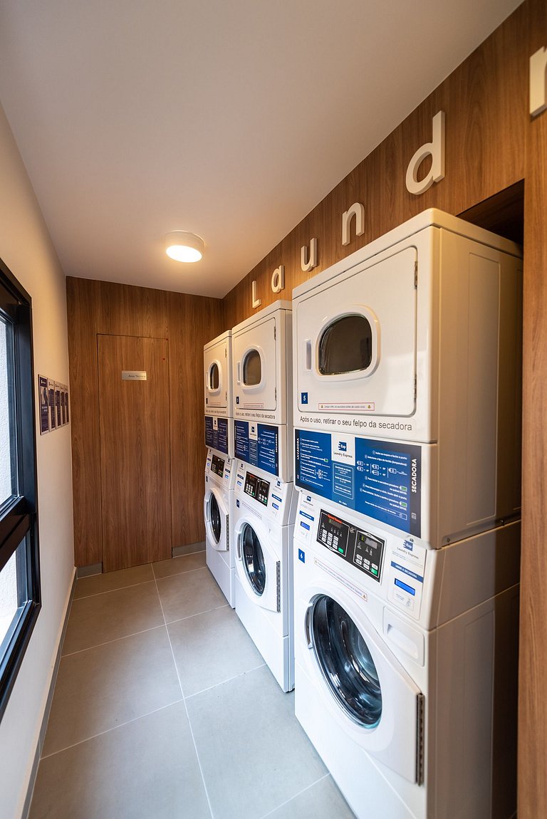 MI10 Studio Prático na Frei Caneca | Perto de Tudo