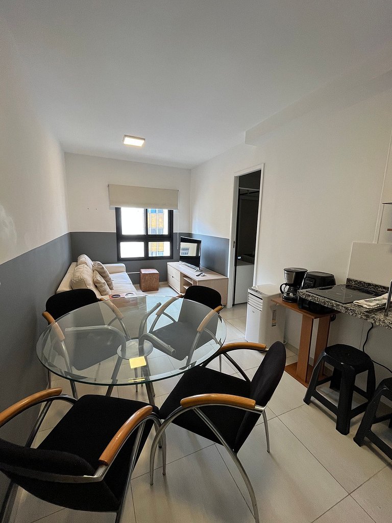 MI10 Studio Prático na Frei Caneca | Perto de Tudo