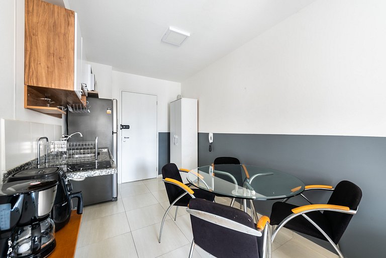 MI10 Studio Prático na Frei Caneca | Perto de Tudo