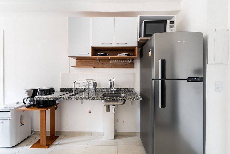 MI10 Studio Prático na Frei Caneca | Perto de Tudo