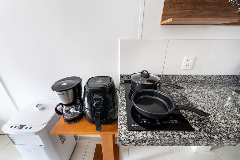 MI10 Studio Prático na Frei Caneca | Perto de Tudo